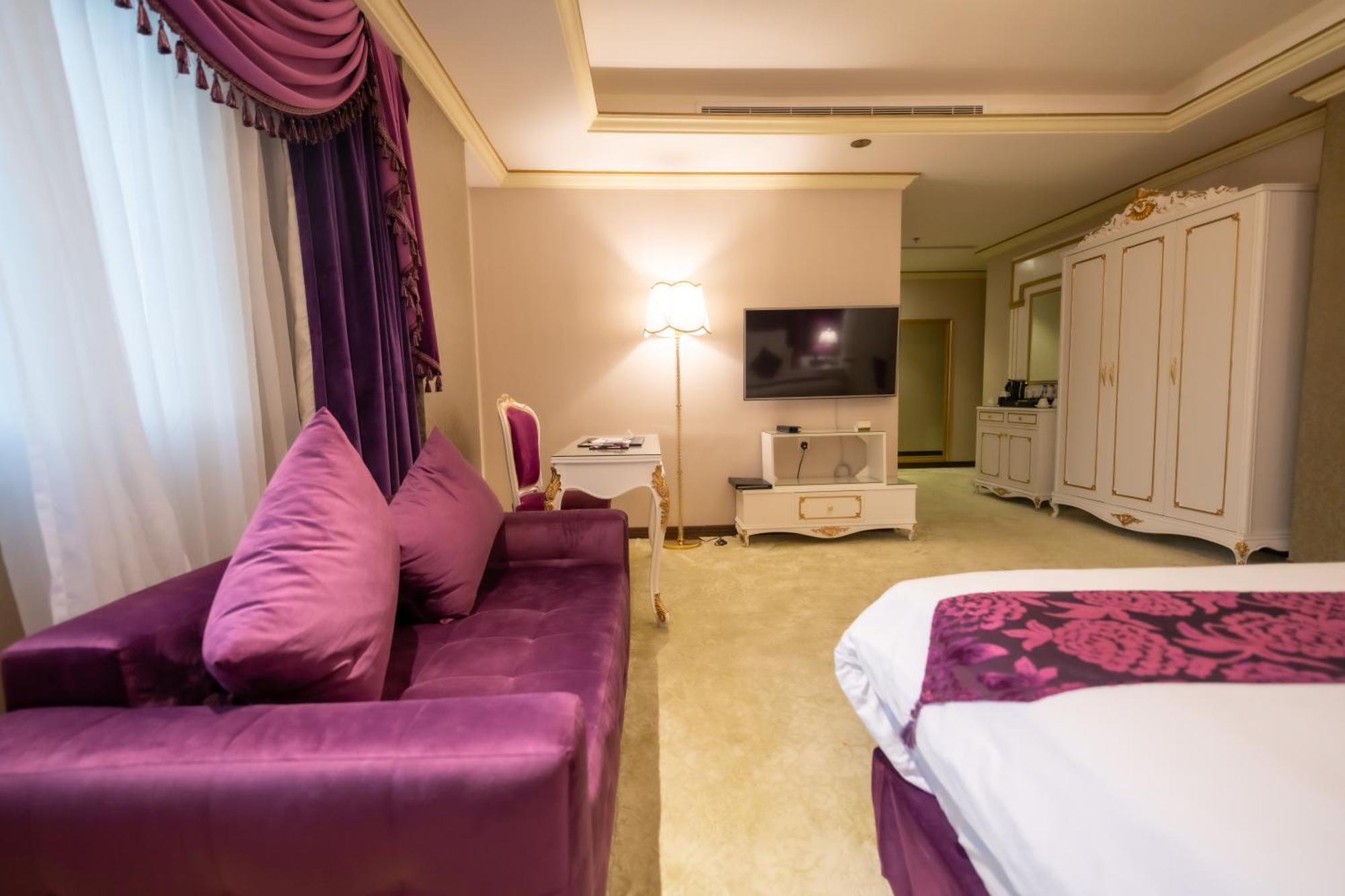 Wa Hotel Джеда Екстериор снимка