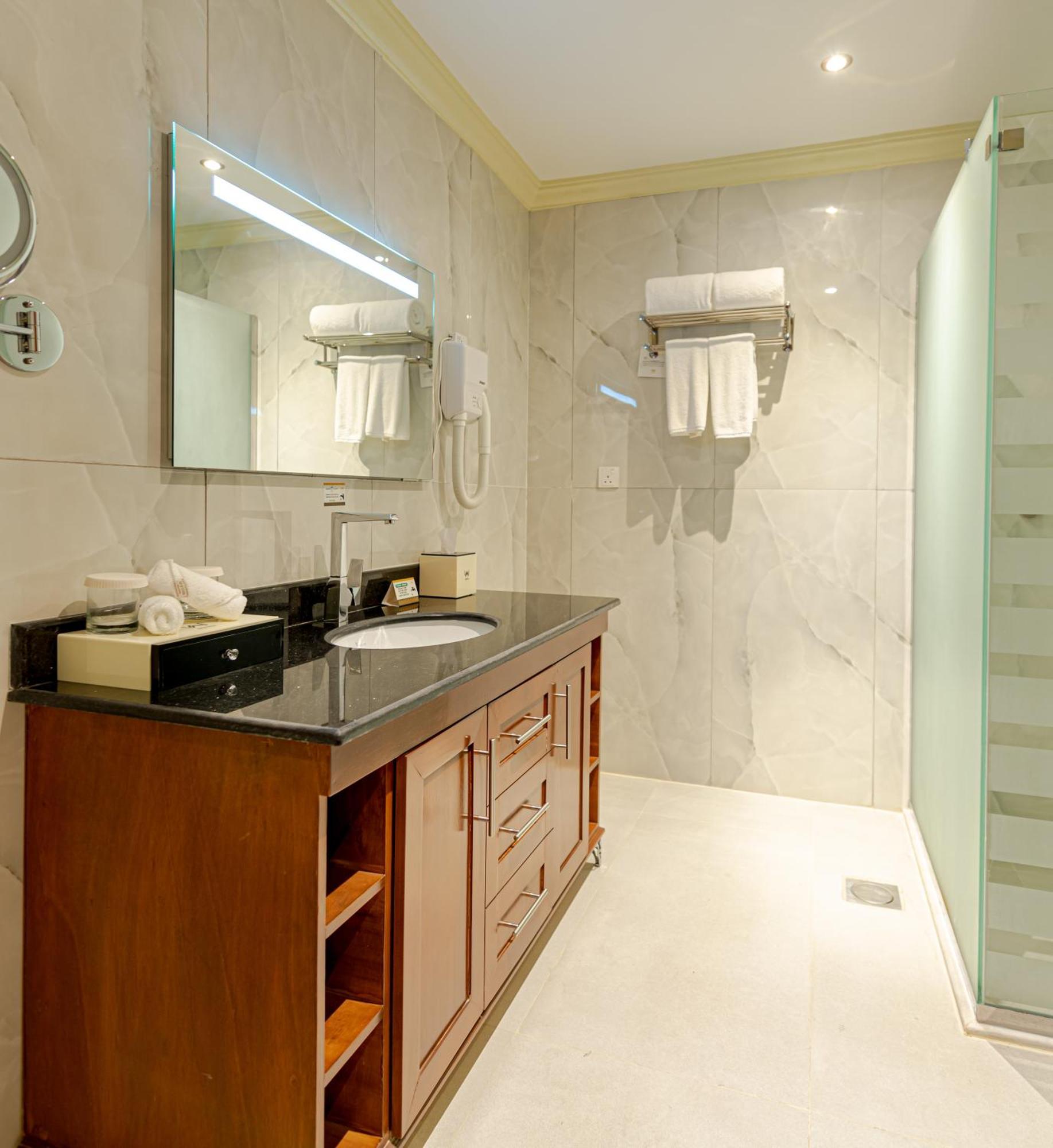 Wa Hotel Джеда Екстериор снимка